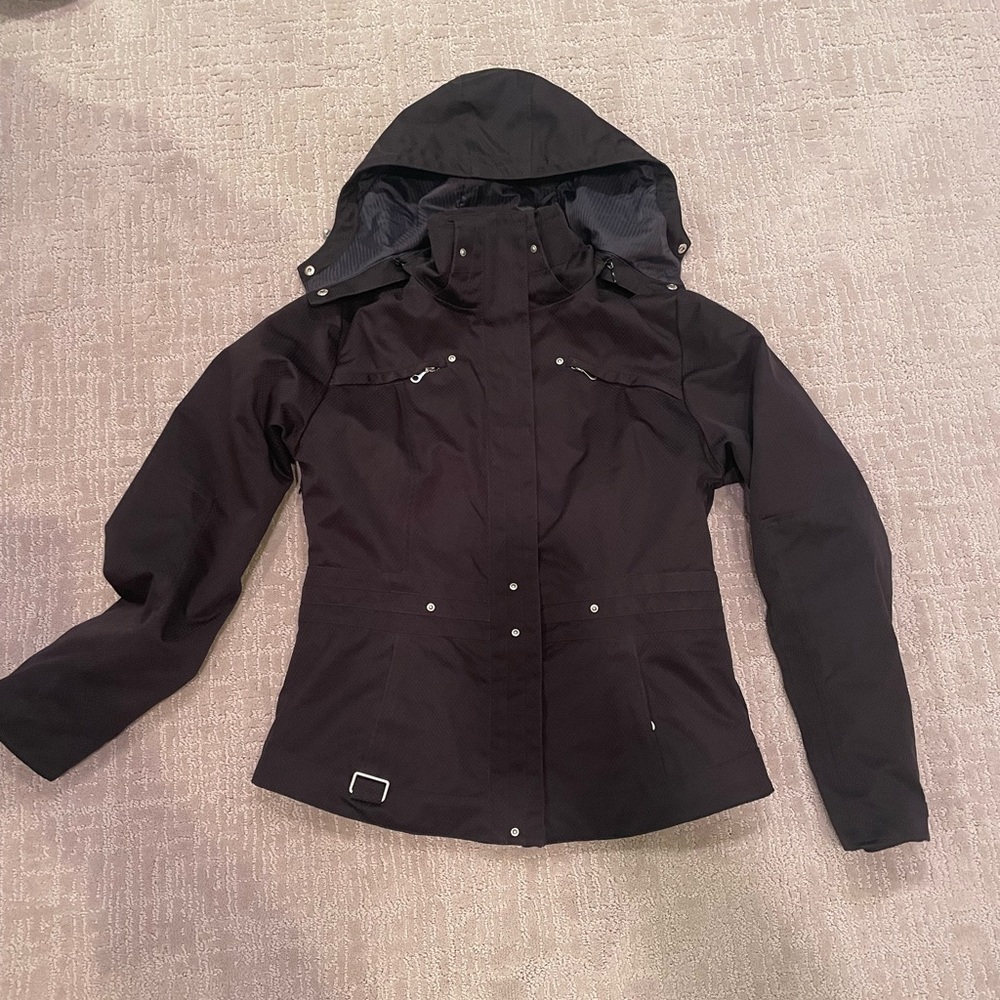 NILS women’s ski coat, hood included